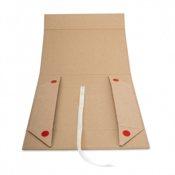 Caja kraft 24 x 17 x 6 cm con imán